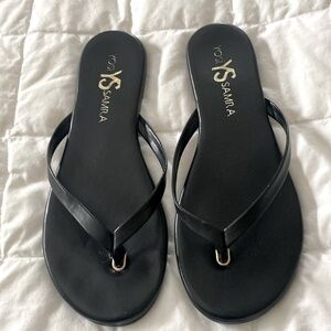 Yosi Samra Black Leather Flip Flops